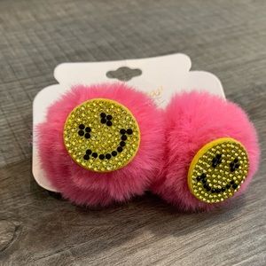 Smiley hair accessory
